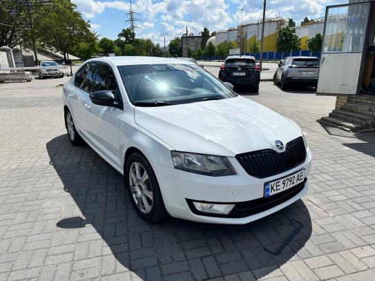 Skoda Octavia a7                      2015г. в рассрочку