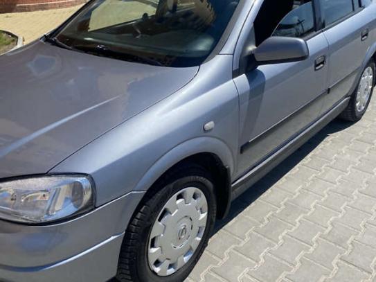 Opel Astra                           2008г. в рассрочку