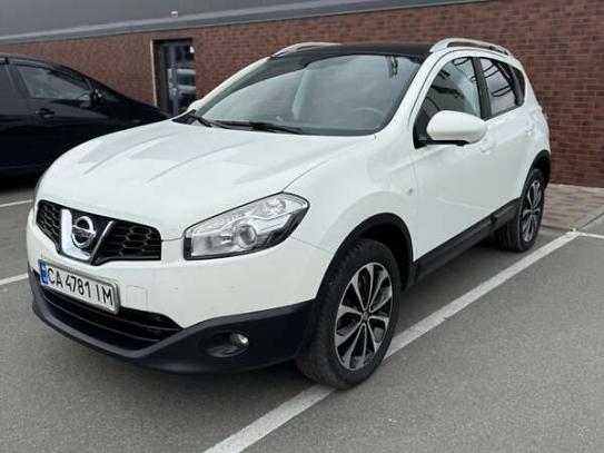 Nissan Qashqai                         2012г. в рассрочку