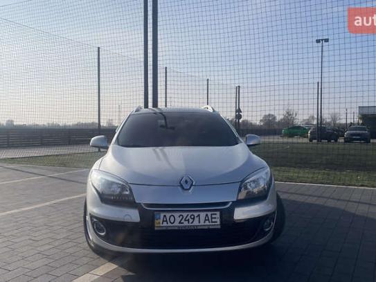 Renault Megane 2012р. у розстрочку