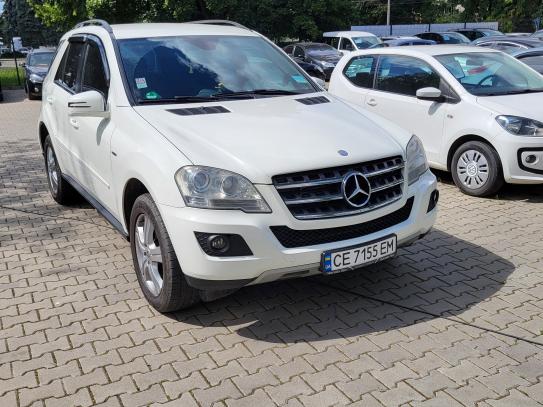 Mercedes-benz Ml 300 2010р. у розстрочку