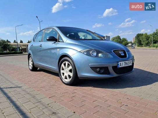 Seat Toledo 2005г. в рассрочку
