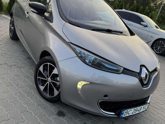 Renault Zoe 2015р. у розстрочку