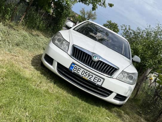 Skoda Octavia                         2011г. в рассрочку