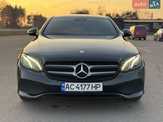 Mercedes-benz E-class                         2017г. в рассрочку