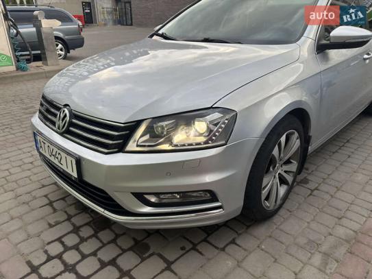 Volkswagen Passat                          2013г. в рассрочку