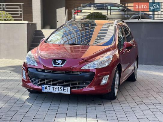 Peugeot 308                             2008г. в рассрочку