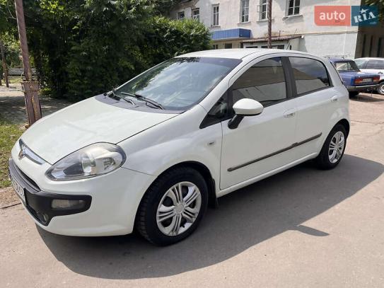 Fiat Punto                           2009г. в рассрочку