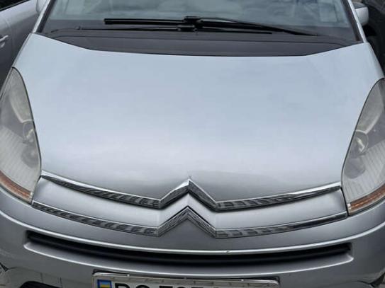 Citroen C4 picasso                      2008г. в рассрочку