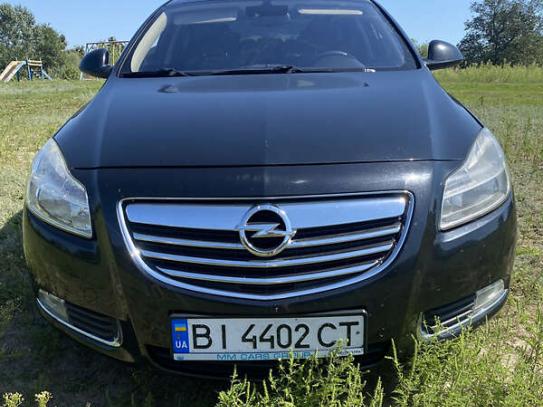 Opel Insignia 2010г. в рассрочку