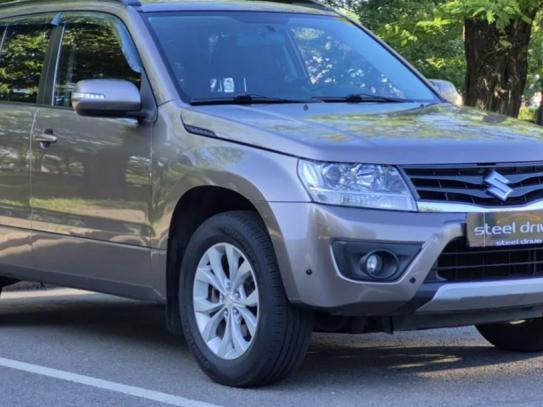Suzuki Grand vitara
                    2016г. в рассрочку