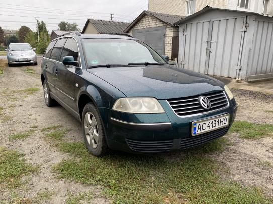 Volkswagen Passat 2003г. в рассрочку