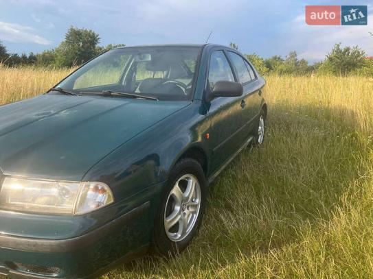 Skoda Octavia
                         2000г. в рассрочку