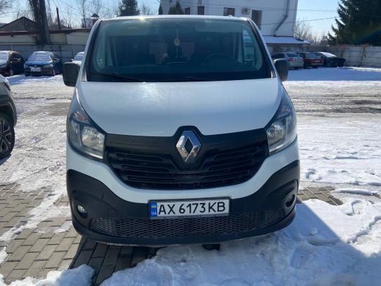 Renault Trafic
                          2015г. в рассрочку