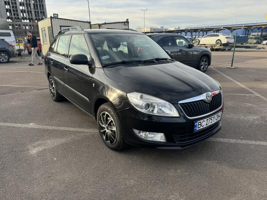 Skoda Fabia 2010р. у розстрочку