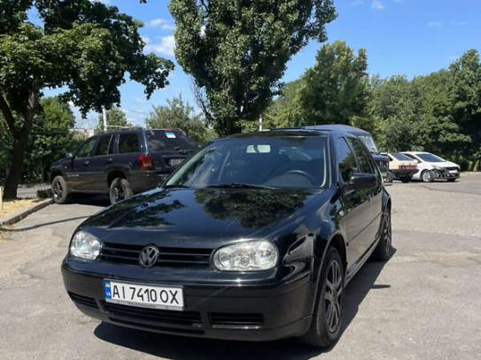 Volkswagen Golf
                            2002г. в рассрочку