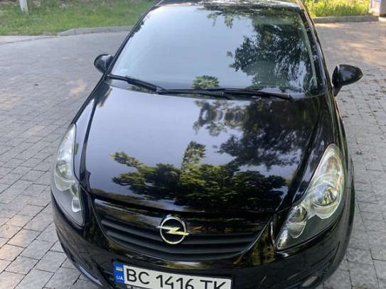 Opel Corsa 2010г. в рассрочку