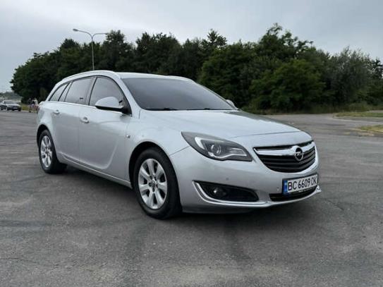 Opel Insignia
                        2016г. в рассрочку