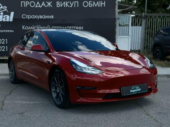 Tesla Model 3
                         2019г. в рассрочку
