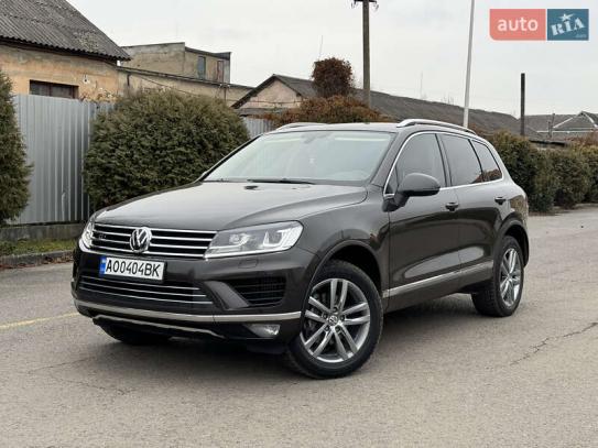 Volkswagen Touareg                         2014г. в рассрочку