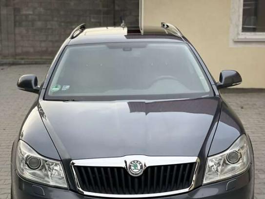 Skoda Octavia 2011г. в рассрочку