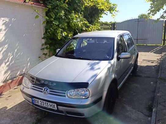 Volkswagen Golf
                            2002г. в рассрочку