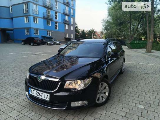 Skoda Superb 2012г. в рассрочку