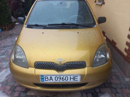 Toyota Yaris 2002г. в рассрочку