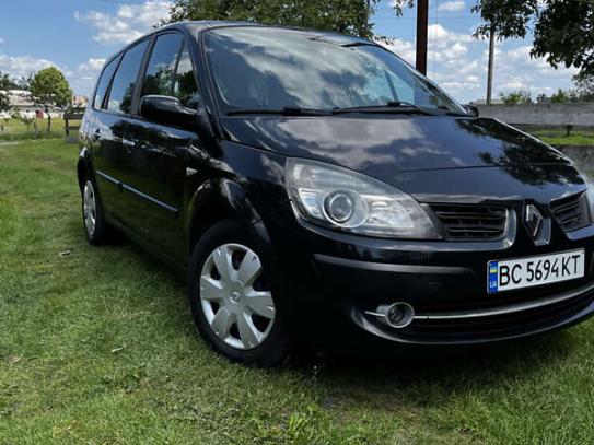 Renault Grand scenic                    2008г. в рассрочку