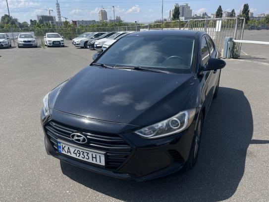 Hyundai Elantra 2017г. в рассрочку