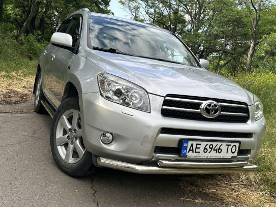 Toyota Rav4                            2008г. в рассрочку