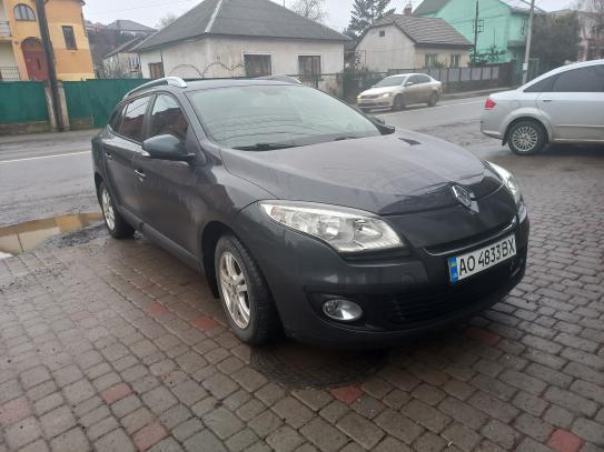 Renault Megane
                          2013г. в рассрочку