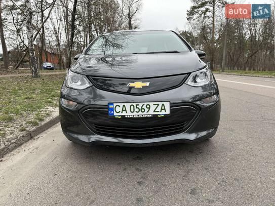 Chevrolet Bolt ev                         2017г. в рассрочку