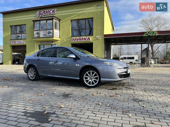 Renault Laguna 2008г. в рассрочку