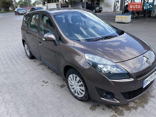 Renault Megane scenic                   2010г. в рассрочку