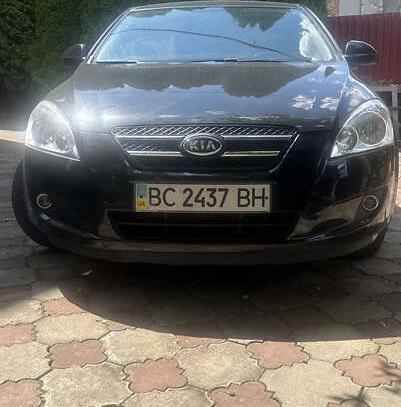 Kia Ceed
                            2007г. в рассрочку