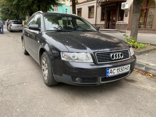 Audi A4 2003г. в рассрочку