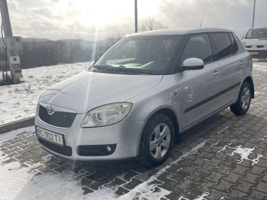 Skoda Fabia
                           2008г. в рассрочку