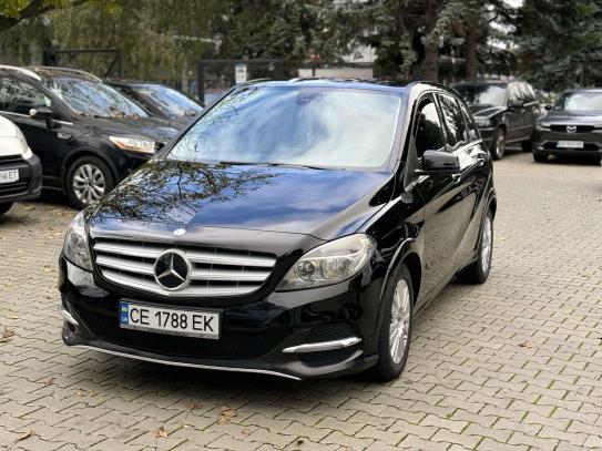 Mercedes-benz B 200
                           2014г. в рассрочку