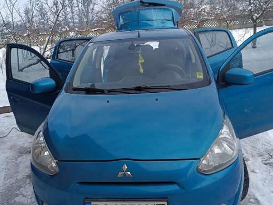 Mitsubishi Space star 2013г. в рассрочку