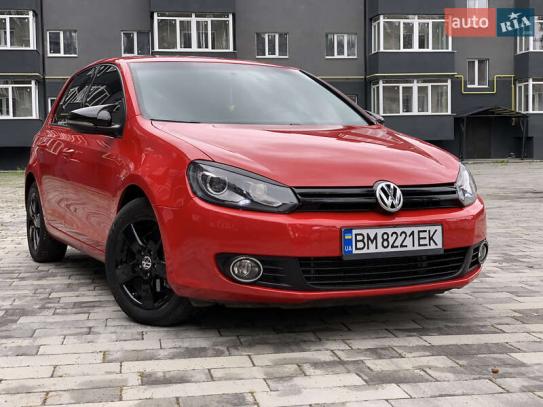 Volkswagen Golf
                            2013г. в рассрочку