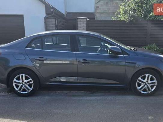Renault Megane
                          2017г. в рассрочку