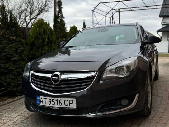 Opel Insignia                        2014г. в рассрочку