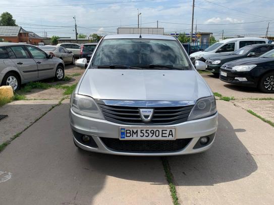 Dacia Logan                           2008г. в рассрочку