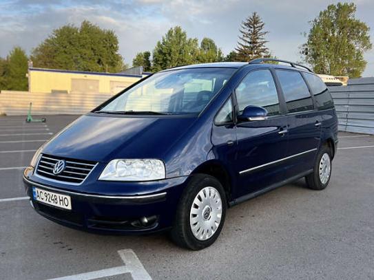 Volkswagen Sharan                          2007г. в рассрочку