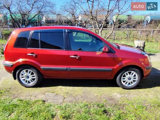 Ford Fusion                          2008г. в рассрочку