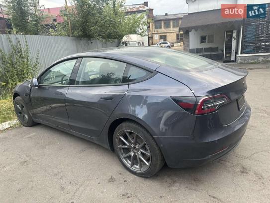 Tesla Model 3 2022г. в рассрочку