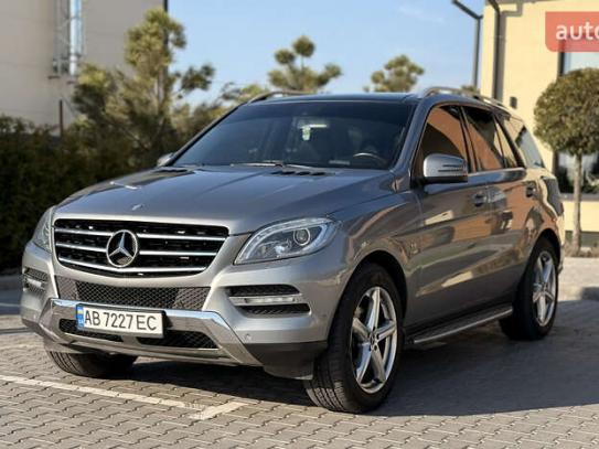Mercedes-benz M-class 2012р. у розстрочку