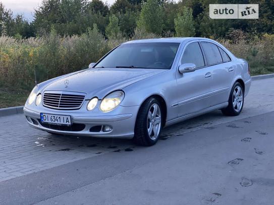 Mercedes-benz E-class 2003р. у розстрочку