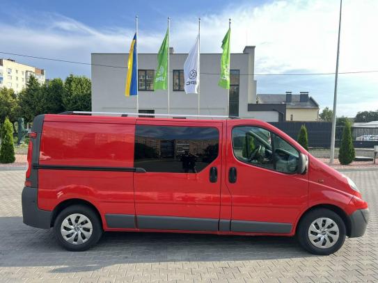 Opel Vivaro                          2014г. в рассрочку